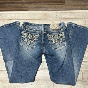 *Miss Me* Jeans size 28, length 34 Signature Bootcut Color: MED 272 Blue